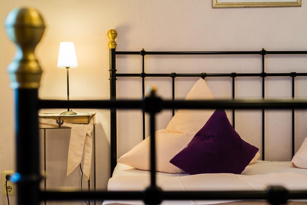 Moselhotel Ludwigs Kowerich Room photo